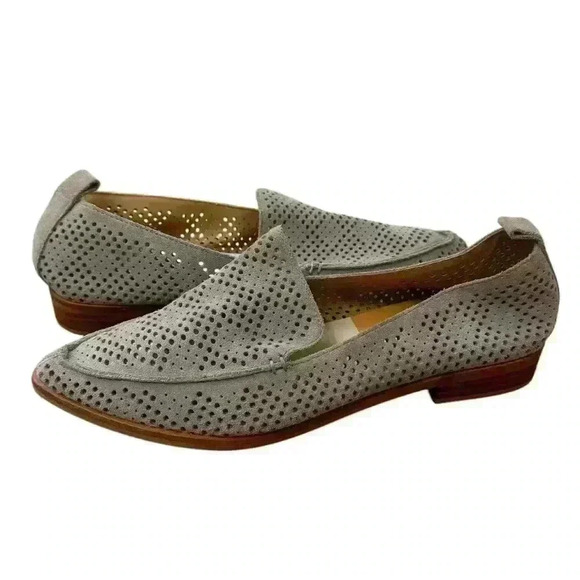 Dolce Vita Kleo Perforated Suede Taupe Loafers size 8 EUC - Picture 6 of 10